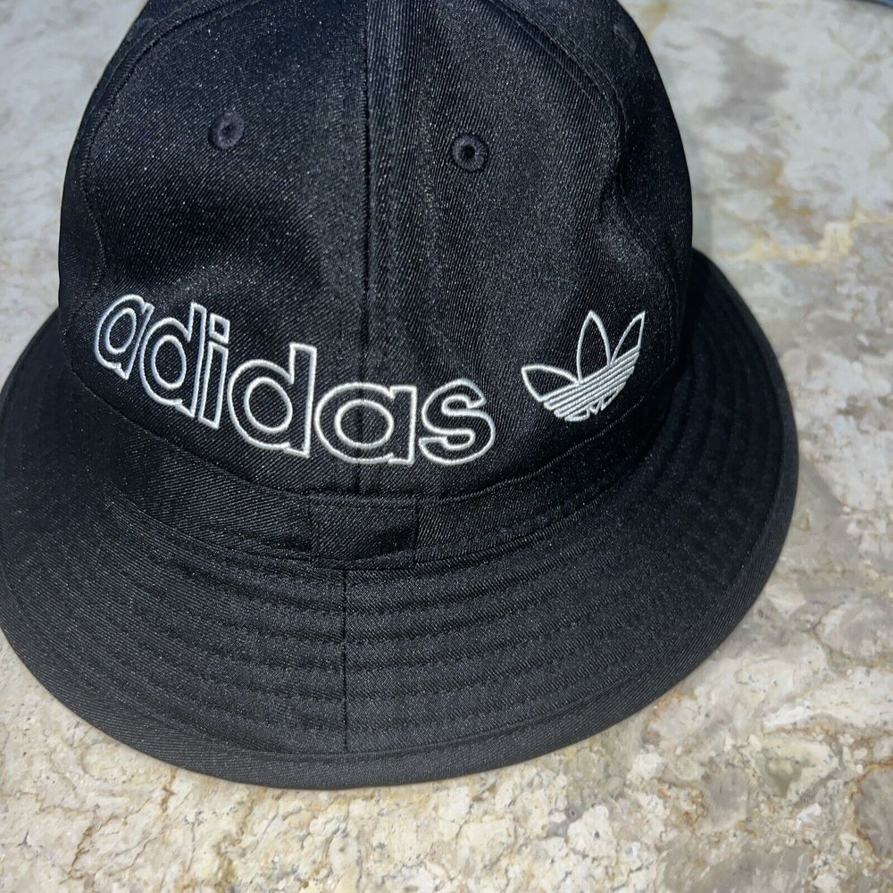 Adidas Originals Unisex Bell Bucket Hat Mens Or Womens